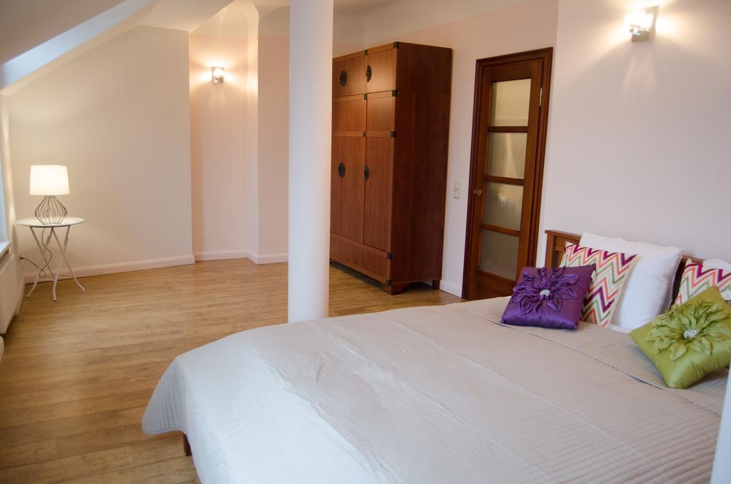 City Inn Riga Apartment, Old Town Panorama View With Parking Ngoại thất bức ảnh
